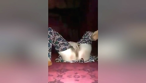 Today Exclusive -desi Bhabhi Fingering