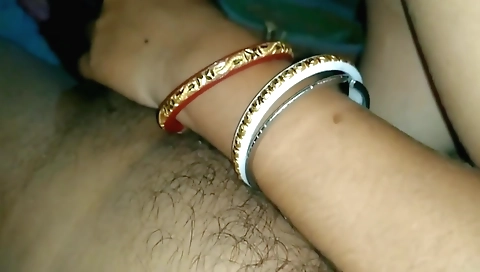 Desi Bhabhi Smoking And Sucking Cock