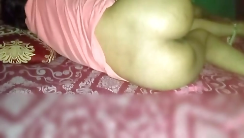 Desi Slim Wife Round Ass Fingering