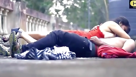 Padoshi Bhabhi Ko Teresh Pe Ki Chuday