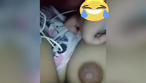 Today Exclusive- Cute Desi Girl Showing Her Boobs On Video Call