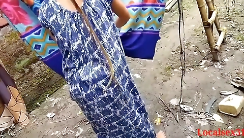 Indian Women Ko Desi Ladke Ne Choda Khandr Main Le Ja Kar