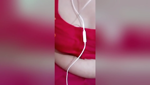 Desi Paid Bhabhi Shows Her Boobs And Pussy On Vc 3