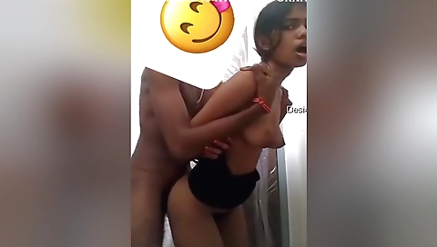 Today Exclusive- Cute Lankan Girl Showing Nude Body And Fucked 3