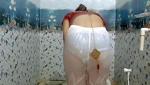 Indian Step mom Bathing In Open White Legis Make Me Feel Better - Hot Step mother And Hot Step mommy