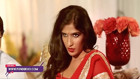 Hindi Hot Film - Must Watch With Savita Bhabhi