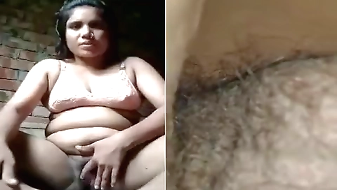 Desi Village Aunty Boy Video Call Pr Self Sex Karte Huye