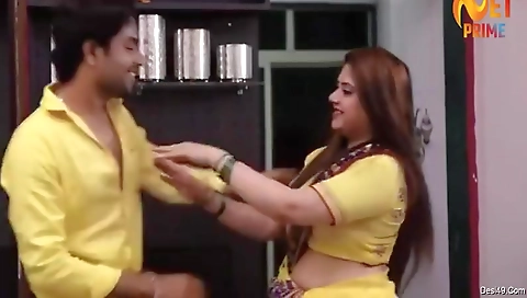 Indian Bbw Desi Bhabhi Enjoyed With Padoshi