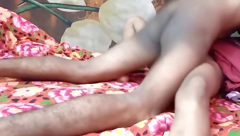 Desi Bhabhi Fucked By Bitch With Big Naturals
