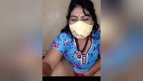 Marathi Indian Housewife Does Webcam Show – Housewife Geeta
