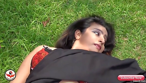 First On Net -black Saree Sima 1