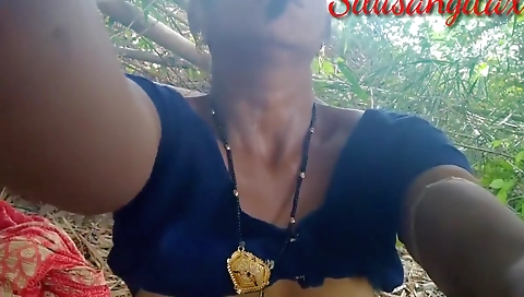 Indian Village Bhabhi Outside Fingering Sex