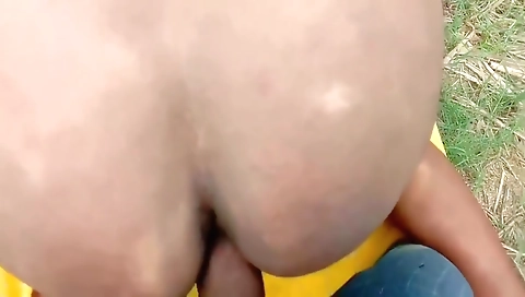 Radhika Bhabhi Ki Khet Me Chudai Indian Outdoor Sex In Hindi