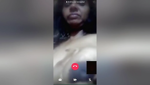 Today Exclusive -tamil Wife Shows Boobs And Pussy On Vc
