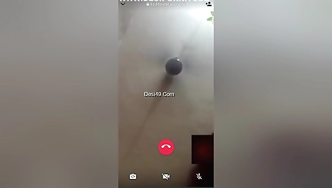Today Exclusive -tamil Wife Shows Boobs And Pussy On Vc