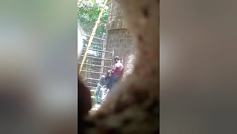 Today Exclusive -desi Lovers Out Door Romance And Blowjob 3