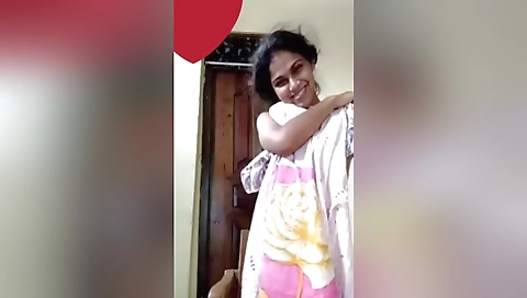 Shy Mallu Girl Shows Her Boobs And Pussy