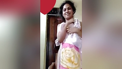 Shy Mallu Girl Shows Her Boobs And Pussy