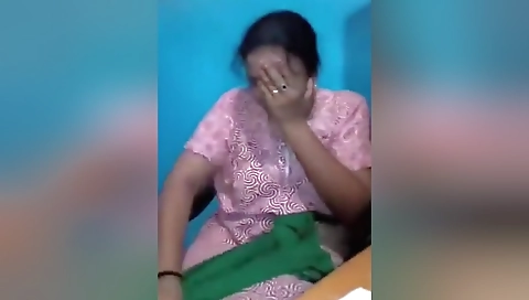 Exclusive- Sexy Indian Wife Boob Sucking By Hubby