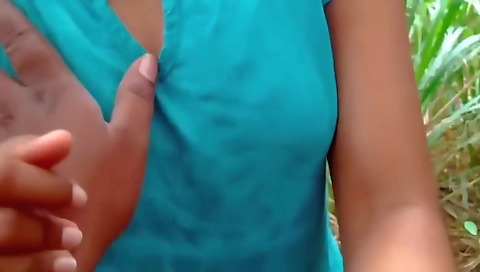 Priyanjali And Husband Village Home Boobs Kiss With Huge Boobs