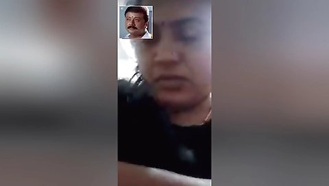 Today Exclusive -desi Bhabhi Showing Her Boobs And Pussy To Hubby On Vc