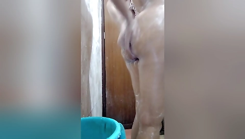 Ne Saabun Lagakr Kiya Sab Kuch Saaf Hot Indian
