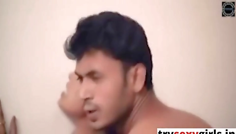 Padosan Bhabhi Ki Chudai Threesome Fuck