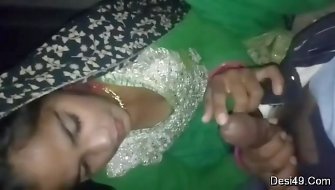 Exclusive- Desi Village Bhabhi Blowjob