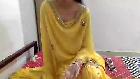 Indian Bhabhi Has Sex With Devar,hot Newly Married Bhabhi Cock Sucking And Pussy Fucking Hardcore Hindi Audio With Dirty