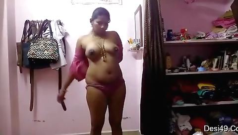 Today Exclusive- Mallu Bhabhi Boobs Video Record By Hubby