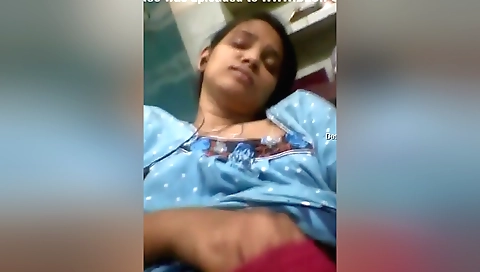 Today Exclusive- Horny Desi Girl Record Her Nude Video And Masturbate 7