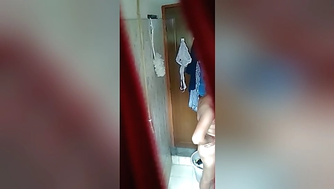 Exclusive- Indian Bhabhi Washing Her Cloths And Bathing