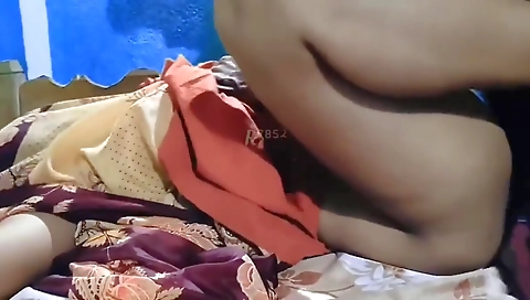 Desi Wife Cheating Her Husband And Sex With Neighbour Stepbrother