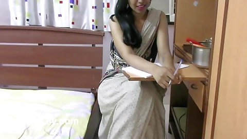 Indian Solo Naturally Busty Desi Babe Masturbating With Dirty Hindi Audio - Full Porn