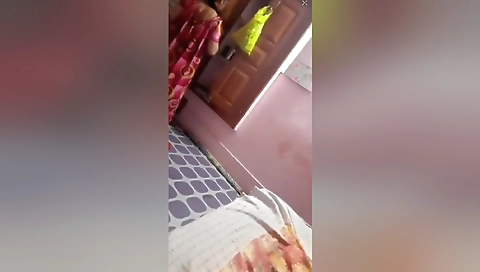 Today Exclusive- Desi Bhabhi Ready For Sex 1