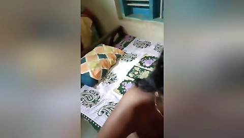 Today Exclusive- Desi Mallu Randi Bhabhi Blowjob And Ready For Sex
