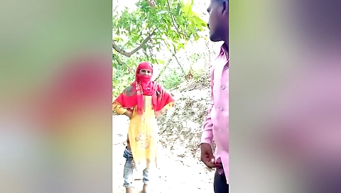 Today Exclusive- Desi Village Lover Outdoor Fucking 2
