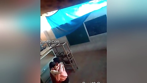 Today Exclusive- Desi Clg Girl Pussy Licking And Fucked