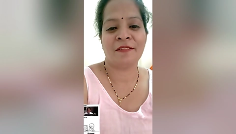 Today Exclusive- Horny Desi Bhabhi Showing Her Boobs And Wet Pussy 3