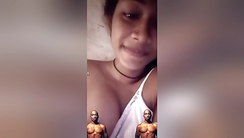 Cute Girl Shows Her Pussy To Lover On Video Call