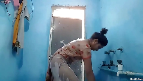Desi Girl Bathing