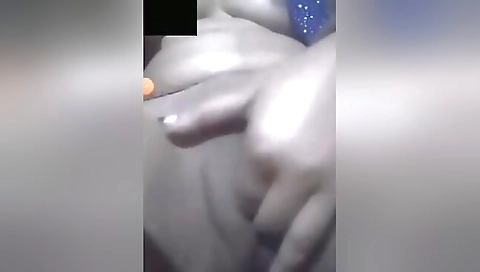 Today Exclusive- Bengali Girl Showing Her Boobs And Pussy On Video Call 12