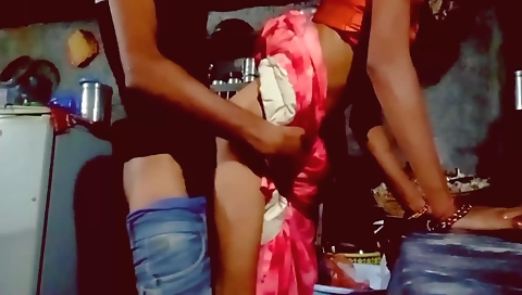 Sexy Step Sister Ko Sasural Me Ghodi Bank Tabadtod Land Diya