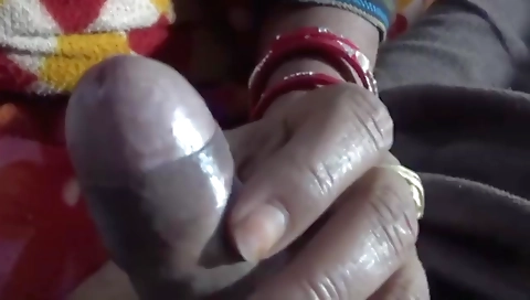 Shabana Ki Bhabi Ne Muth Maari Chupke Se