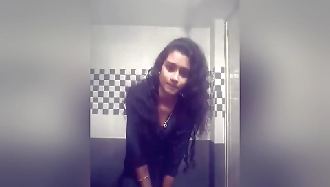 Today Exclusive- Cute Desi Girl Strip Her Cloths And Shows Her Boobs 2