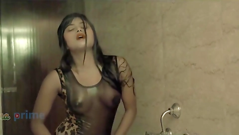 Today Exclusive- Bebo Bath With Addy