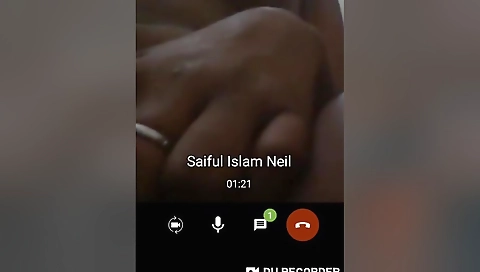 Desi Boudi Showing Her Nude Body On Video Call
