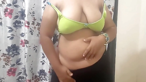 My Hot Horny Desperate Indian Horny Wife Samaiya