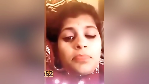 Today Exclusive- Desi Girl Showing Her Boobs On Video Call 2