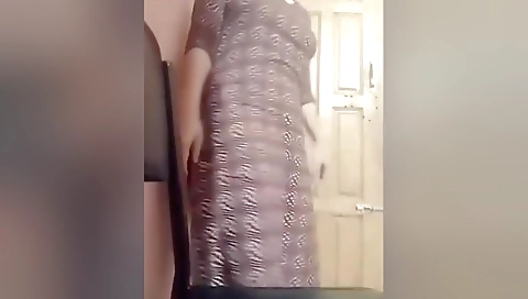 Today Exclusive- Sexy Desi Girl Showing Her Boobs And Pussy 2